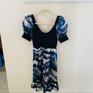 bebe black & blue flowy silk dress  NWT